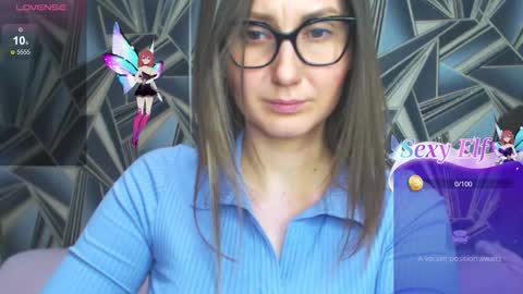 nikkikiss___ online show from February 4, 4:18 am