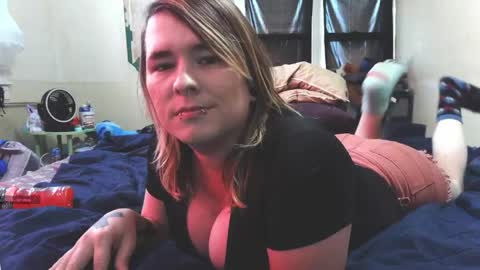 nikkiplays93 online show from March 27, 10:53 pm