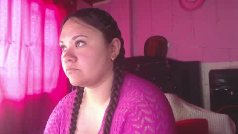 Snapshot of nikkirous_ chatting on July 2, 5:19 pm Nikkirous online show from July 2, 5:19 pm