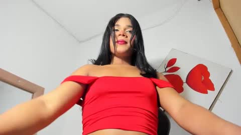 Snapshot of nikkitatsx chatting on December 17, 6:24 am Debora21Cm online show from December 17, 6:24 am