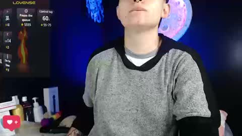 Nikky online show from September 19, 1:01 pm