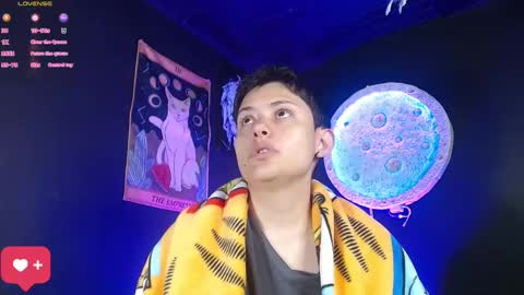 Nikky online show from February 6, 1:03 pm