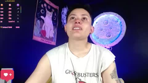 Snapshot of nikky_tomboy444 chatting on February 14, 2:14 pm Nikky online show from February 14, 2:14 pm