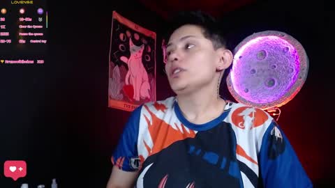 Snapshot of nikky_tomboy444 chatting on April 1, 1:41 pm Nikky online show from April 1, 1:41 pm