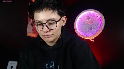 Snapshot of nikky_tomboy444 chatting on April 29, 5:52 pm Nikky online show from April 29, 5:52 pm