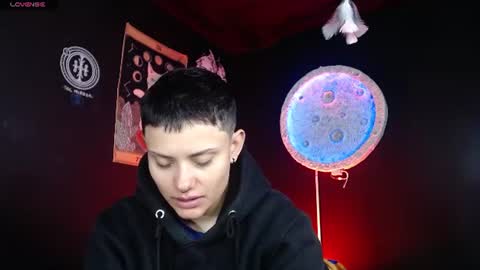 Nikky online show from June 30, 1:23 pm
