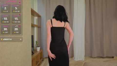 nikky online show from March 11, 8:20 am