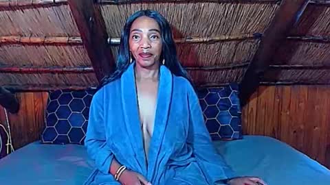 Snapshot of nikkyjigglesx chatting on March 10, 7:24 am nikkyjigglesx online show from March 10, 7:24 am