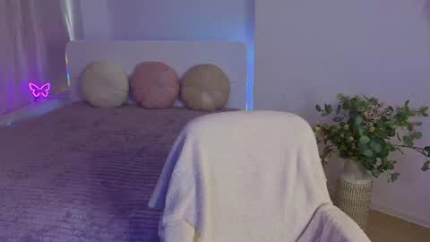 Nikky online show from June 30, 5:41 am