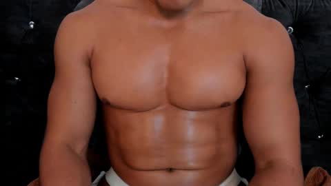 Snapshot of niklause_froid chatting on March 9, 1:25 am niklause_froid online show from March 9, 1:25 am