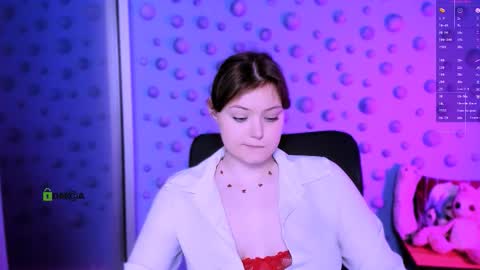 Little Niko  Help me reach my goals online show from November 29, 8:01 pm