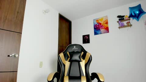 Nikol Rang online show from March 28, 2:33 am