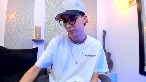    online show from December 10, 7:37 am