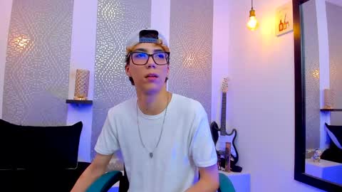    online show from January 7, 7:42 am