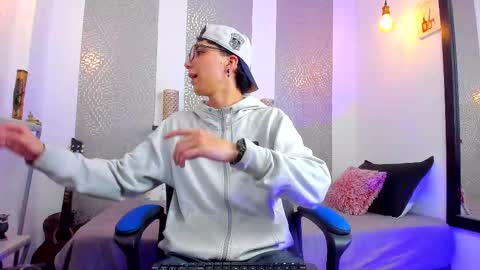    online show from February 11, 10:26 am