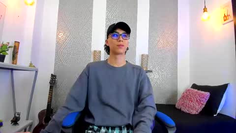    online show from March 11, 7:26 am