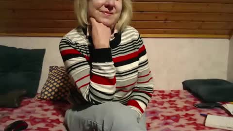 Snapshot of nikole111 chatting on February 4, 5:12 pm Nikole1 online show from February 4, 5:12 pm