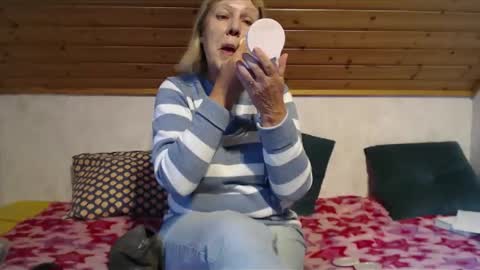 Nikole1 online show from October 12, 11:31 am