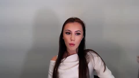 nikonara_ online show from November 8, 1:33 pm