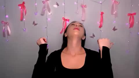 nikonara_ online show from April 1, 12:39 pm