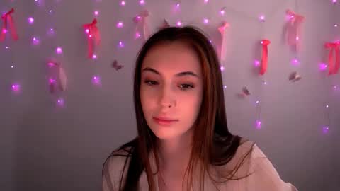 nikonara_ online show from May 6, 11:37 am