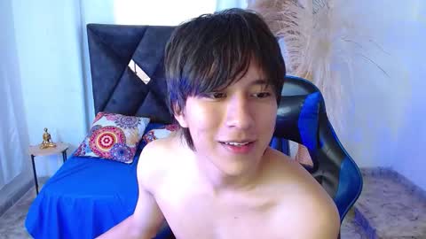 Snapshot of nikoo_18 chatting on March 9, 1:48 pm Niko online show from March 9, 1:48 pm