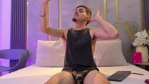 Snapshot of nikostone chatting on October 12, 4:11 am Niko Stone online show from October 12, 4:11 am