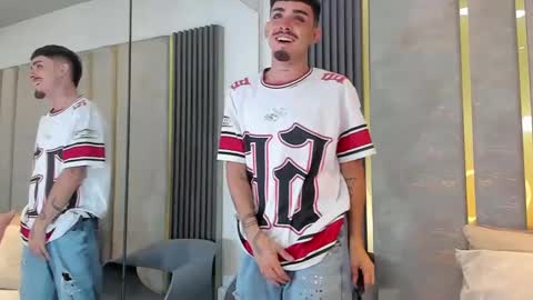 Snapshot of nikostone chatting on October 14, 4:13 am Niko Stone online show from October 14, 4:13 am