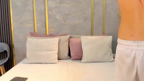 Niko Stone online show from November 6, 4:46 am