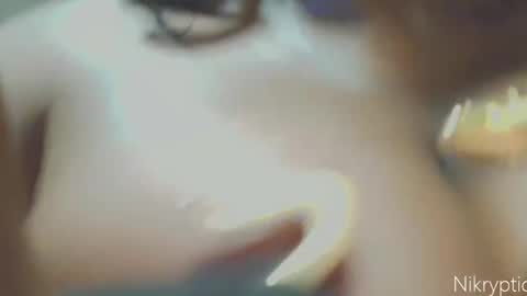 Nikole online show from December 3, 4:53 am