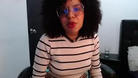 Nicole    GTM-5 1100 pm - 700 am online show from June 13, 6:55 am