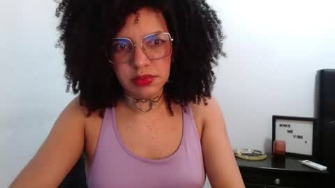 Nicole    GTM-5 1100 pm - 700 am online show from June 25, 6:18 am