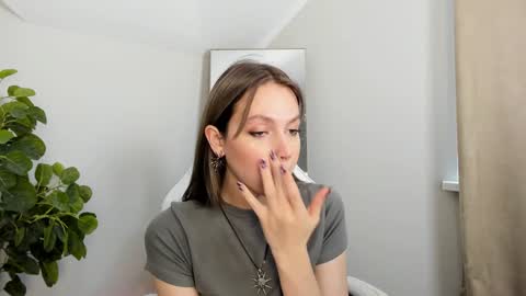 Snapshot of niky_jess chatting on January 26, 12:11 pm Veronica online show from January 26, 12:11 pm