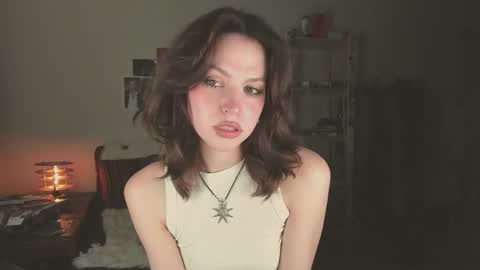 Snapshot of niky_jess chatting on May 14, 6:37 pm Veronica online show from May 14, 6:37 pm