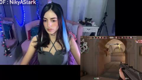 Snapshot of nikyastark chatting on February 10, 12:26 am Niky A Stark online show from February 10, 12:26 am