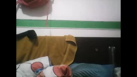 Snapshot of nikylatin4u chatting on November 2, 10:12 pm nikylatin4u online show from November 2, 10:12 pm