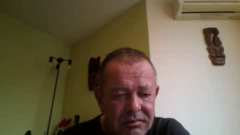 Snapshot of nikyo419 chatting on December 21, 6:31 am nikyo419 online show from December 21, 6:31 am