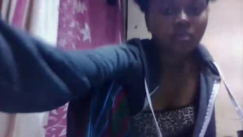 nilah online show from November 9, 1:20 pm