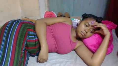 nilah online show from April 29, 7:12 am