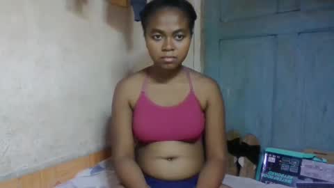 nilah online show from May 1, 9:25 am