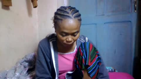 nilah online show from June 21, 8:39 am