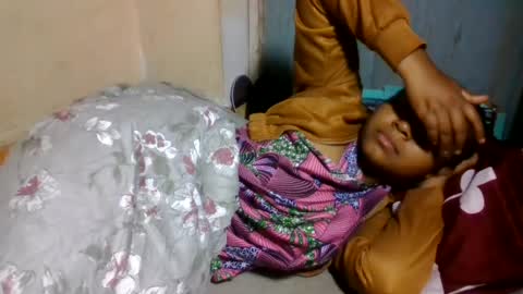 nilah online show from June 23, 7:01 pm