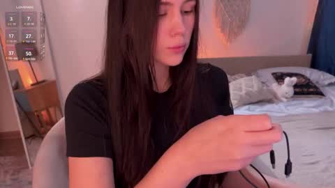 Jennet online show from September 28, 11:48 am