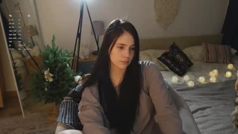 Jennet online show from January 14, 6:46 pm