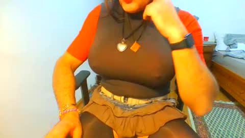 nina8383 online show from February 9, 12:47 am