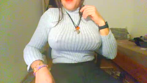 nina8383 online show from February 13, 12:06 am