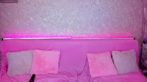 Snapshot of nina__si chatting on March 12, 6:22 pm Nina online show from March 12, 6:22 pm
