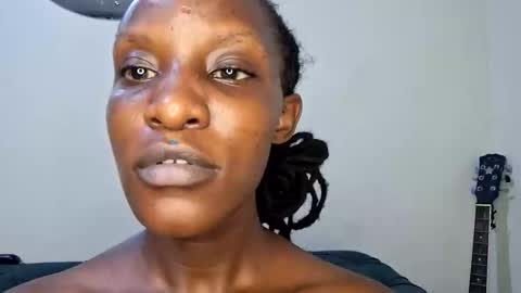 nina_bambi online show from March 14, 12:17 am