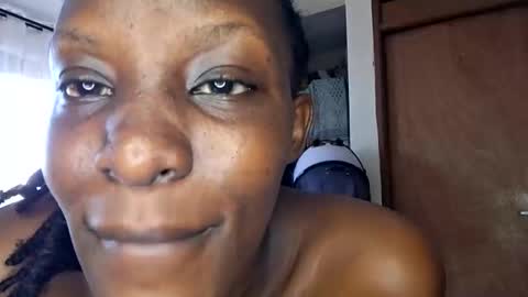 nina_bambi online show from April 29, 1:26 pm
