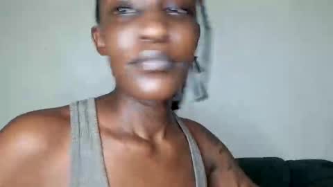 nina_bambi online show from May 12, 7:11 pm